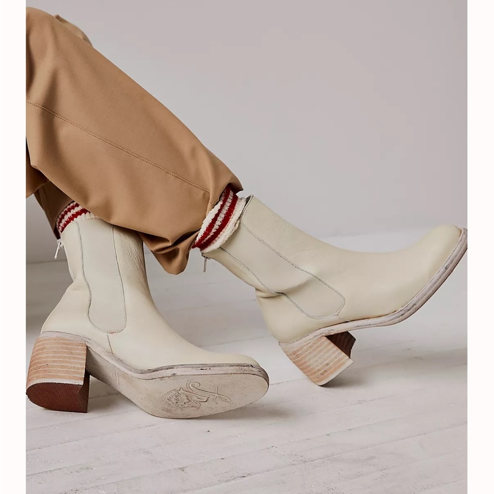 Free People Essential Chelsea Boots